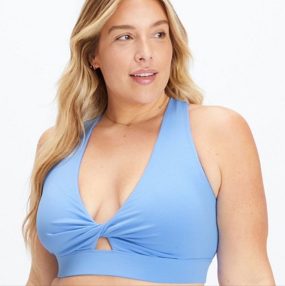 Fabletics Baby Blue Oasis Twist Sports Bra
